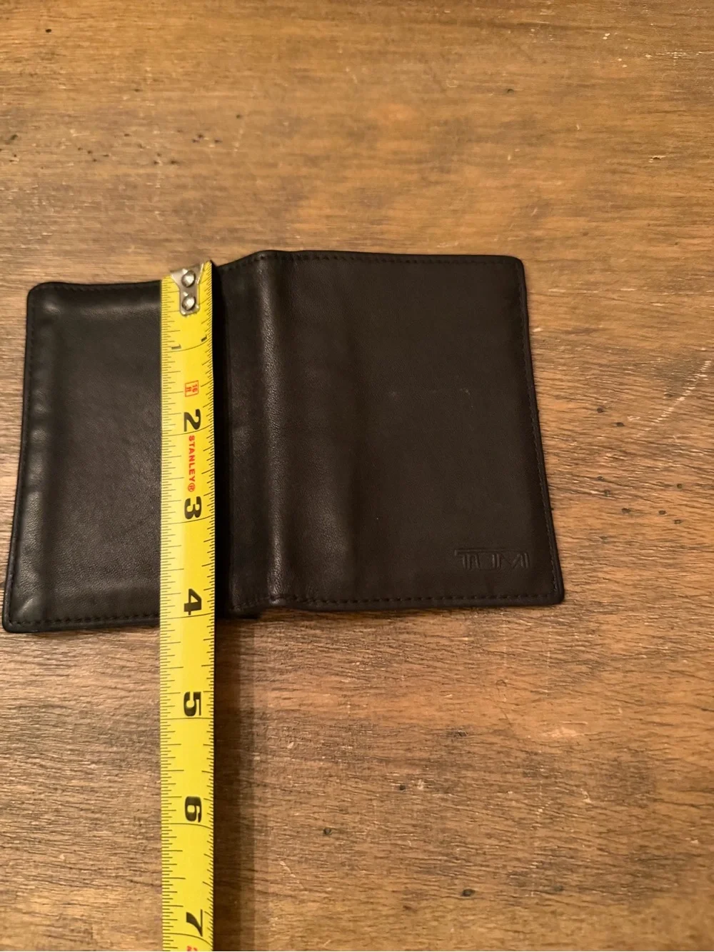 tumi black card holder leather